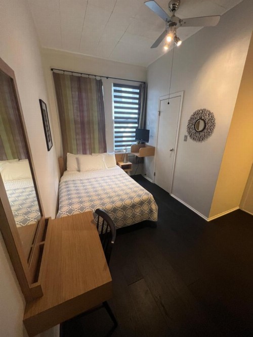Touchstone Hotel - City Center - image 10