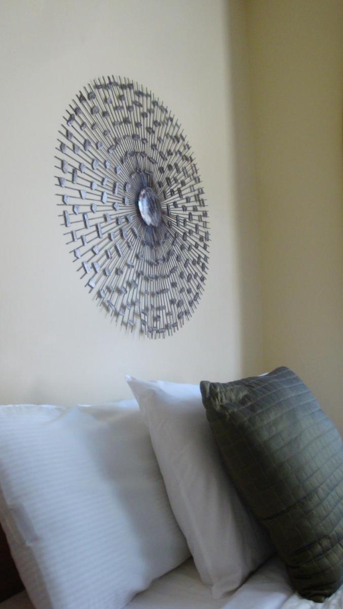 Touchstone Hotel - City Center - image 3