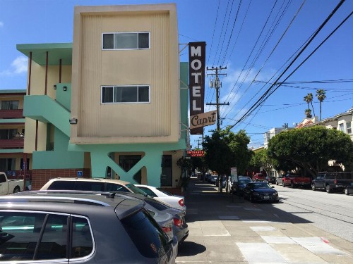 Motel Capri - image 25