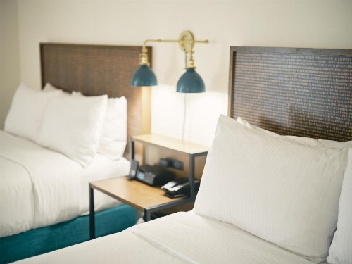 Americania Hotel - image 24