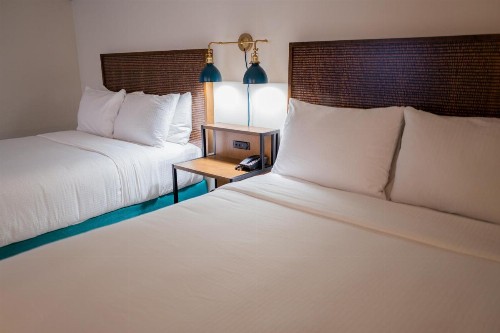 Americania Hotel - image 8