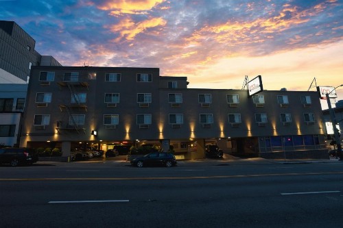 Inn on Broadway - image 32
