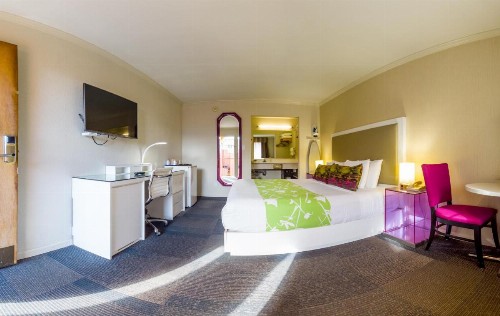 Inn at Golden Gate - image 38