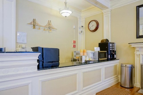 Grant Hotel - image 19