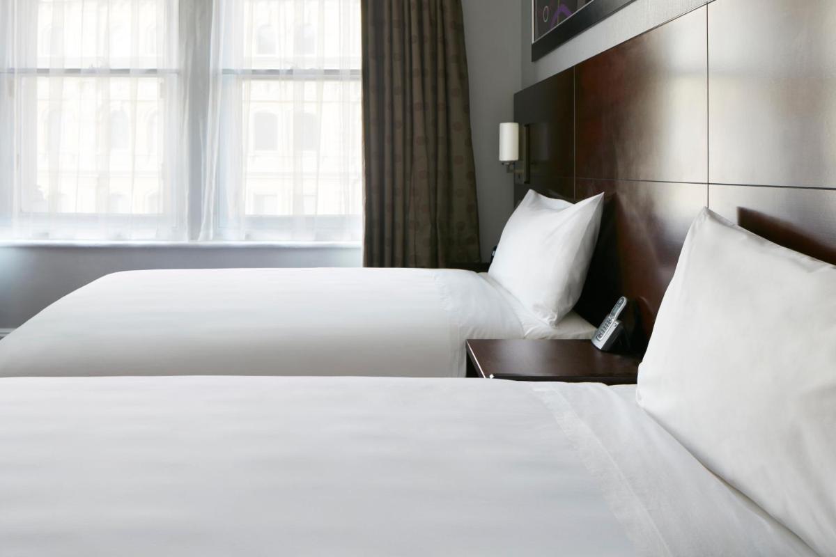 Club Quarters Hotel in San Francisco - image 3