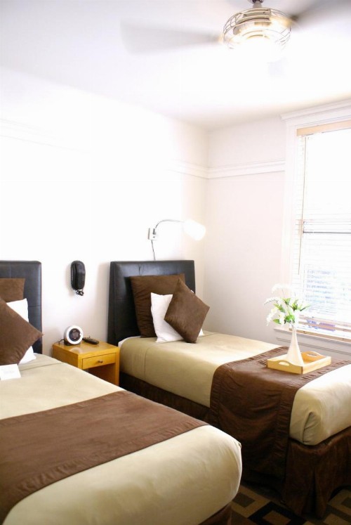 The Mosser Hotel - image 25