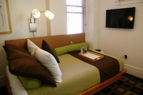 The Mosser Hotel - image 33