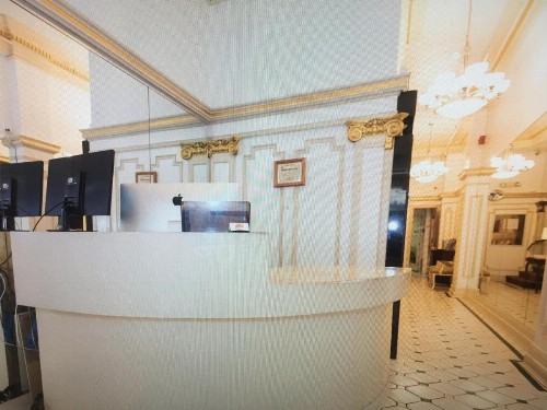 Union Square Plaza Hotel - image 6