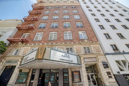 Union Square Plaza Hotel - image 9