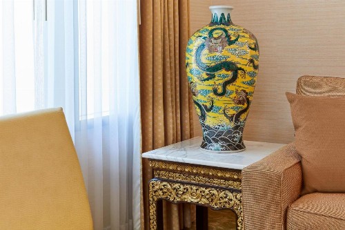 Orchard Garden Hotel - image 13