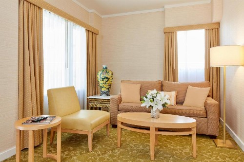 Orchard Garden Hotel - image 25