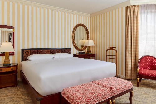 Orchard Hotel - image 24