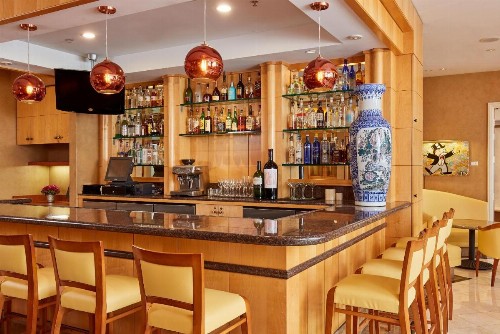 Orchard Hotel - image 9