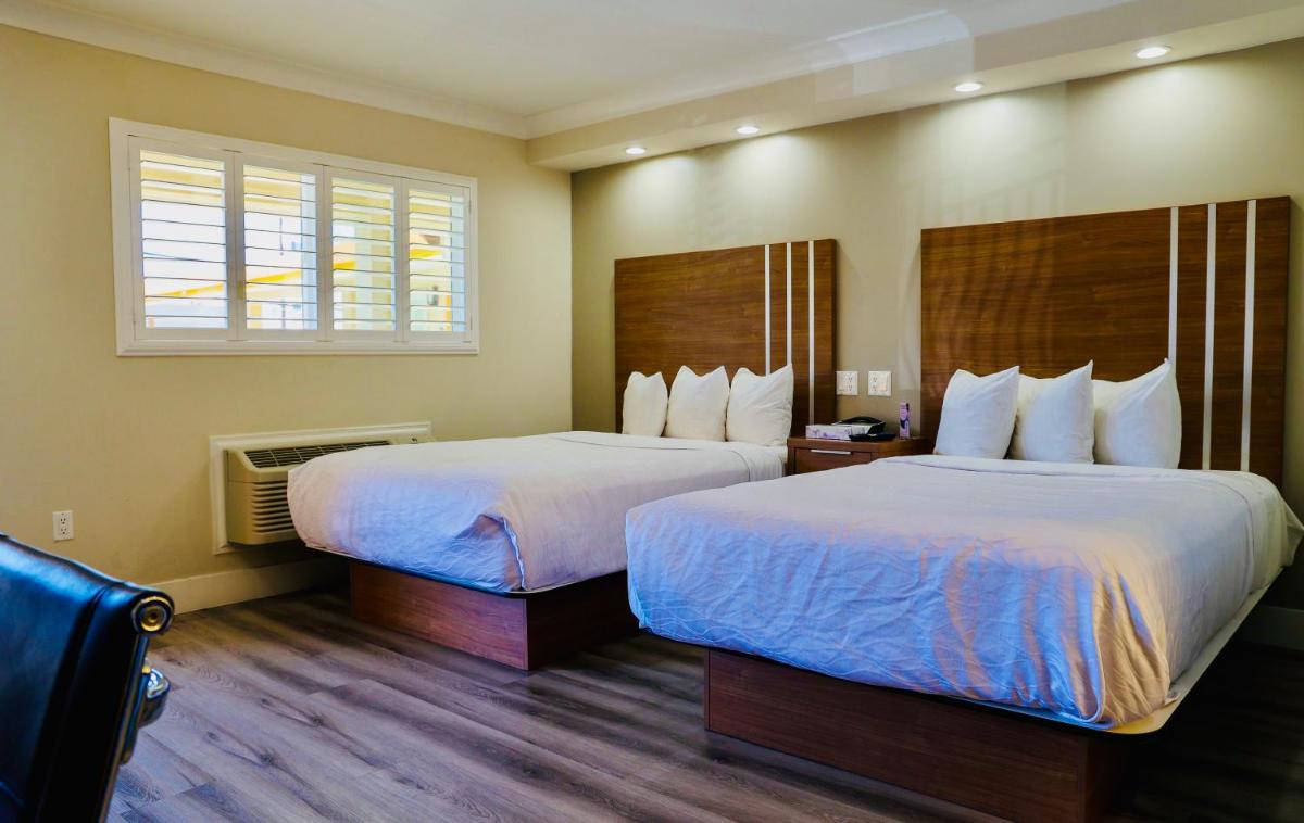 Greenwich Inn - image 7