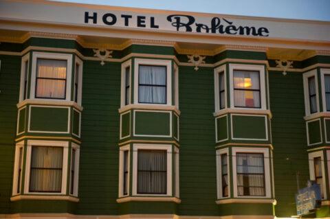 Hotel Boheme - image 2