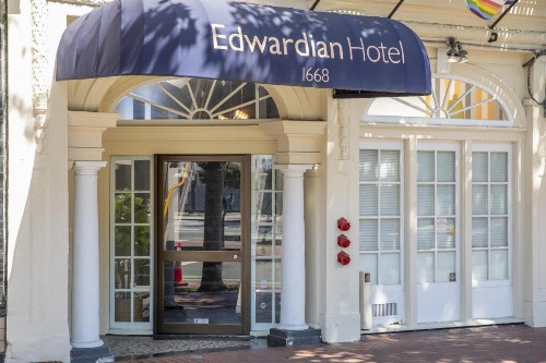 Edwardian Hotel - image 4
