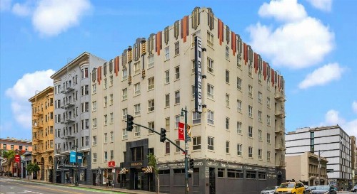 Embassy Hotel - image 21