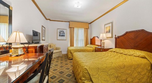 Embassy Hotel - image 29