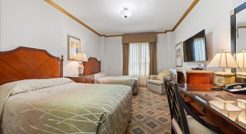 Embassy Hotel - image 34