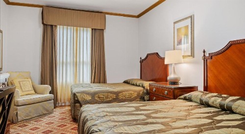 Embassy Hotel - image 49