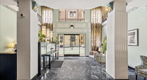 Embassy Hotel - image 6
