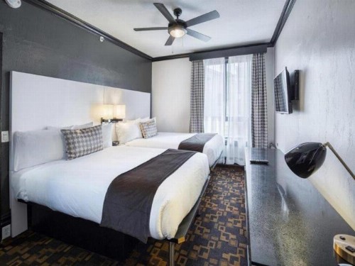 Adante Hotel - image 32