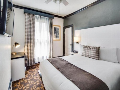Adante Hotel - image 34