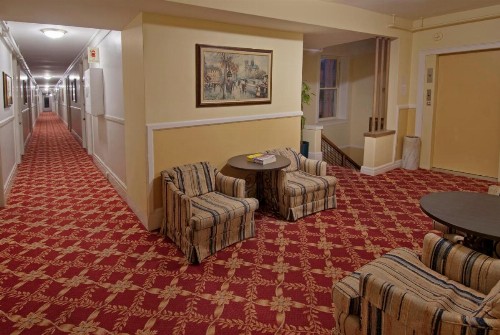 Aida Plaza Hotel - image 28
