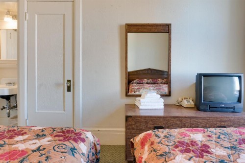 Aida Plaza Hotel - image 35