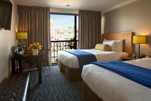 Cova Hotel - image 14
