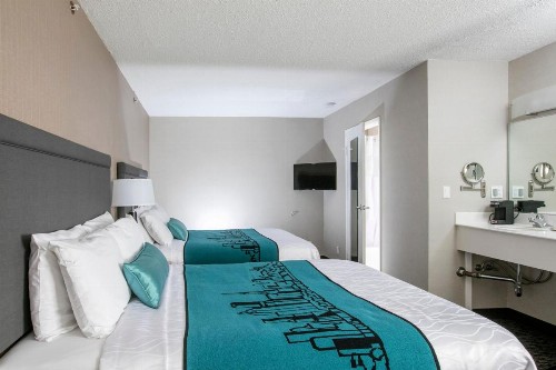 City Center Inn and Suites - image 25
