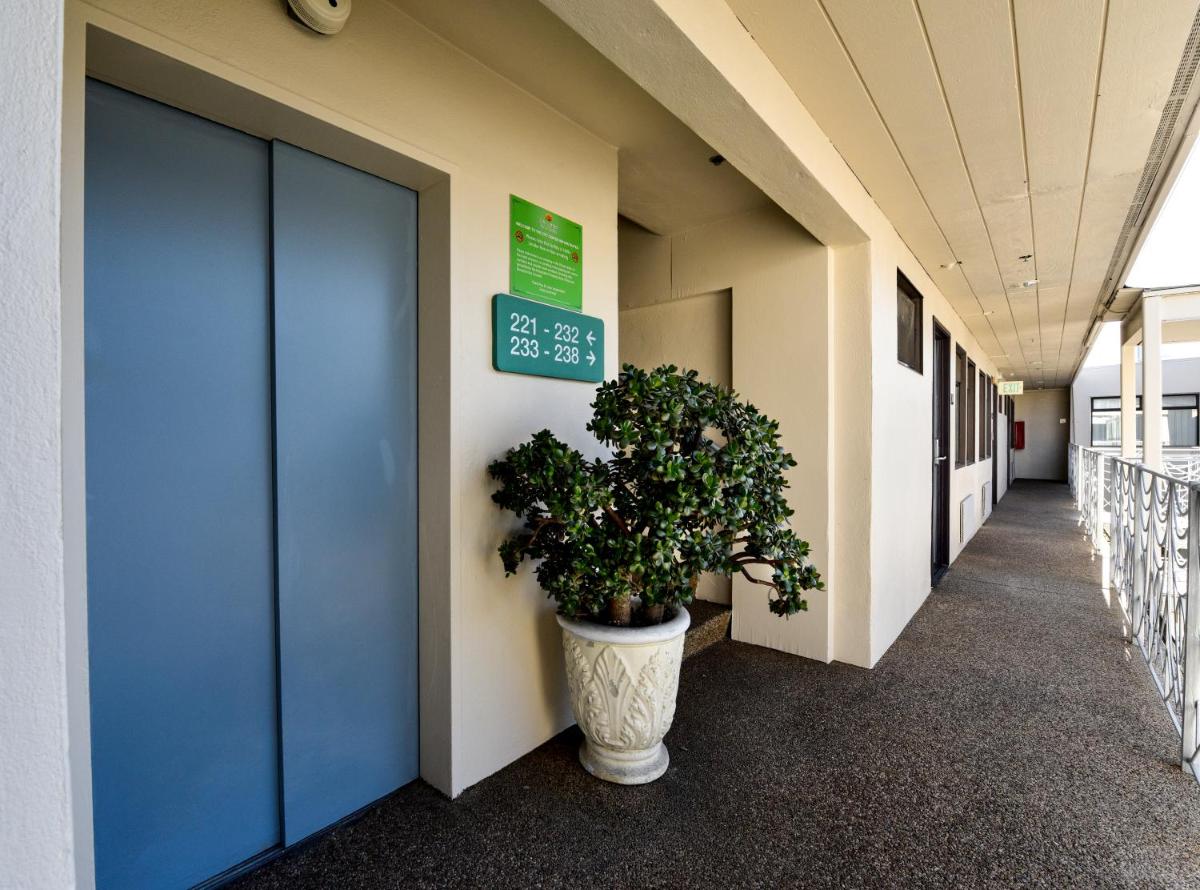 City Center Inn and Suites - image 5