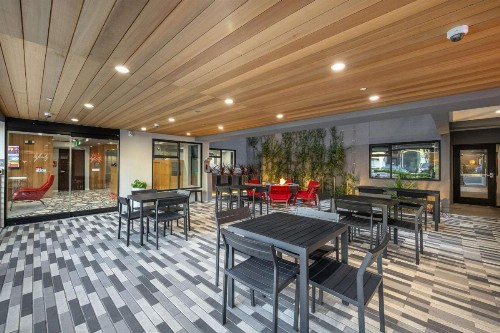 Infinity Hotel SF Ascend Hotel Collection - image 6