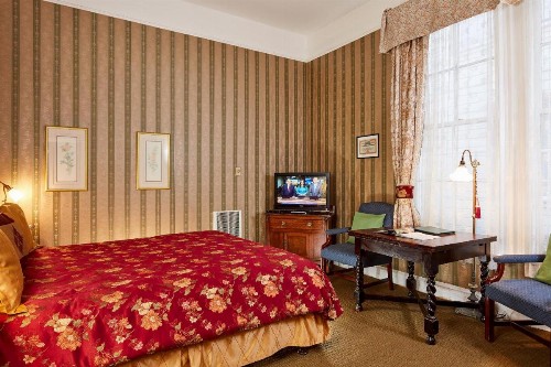 Queen Anne - image 34