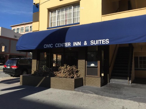 Civic Center Inn - image 10