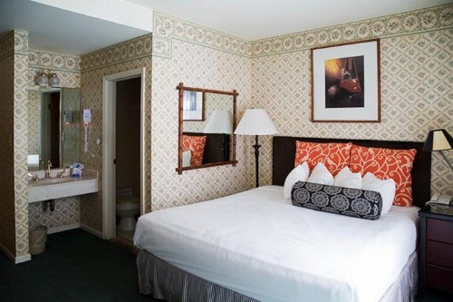 Marina Inn - image 8