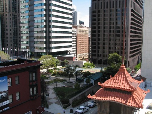 Grant Plaza Hotel - image 22