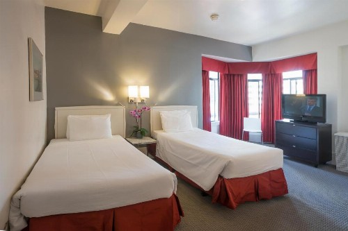 Grant Plaza Hotel - image 25