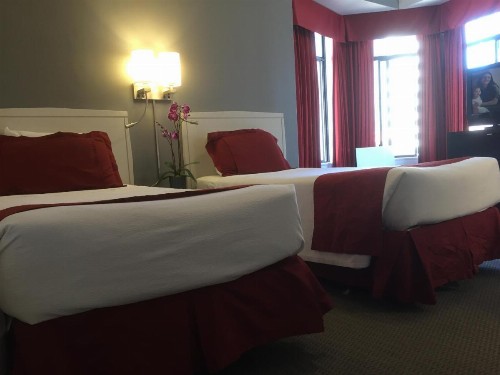Grant Plaza Hotel - image 32