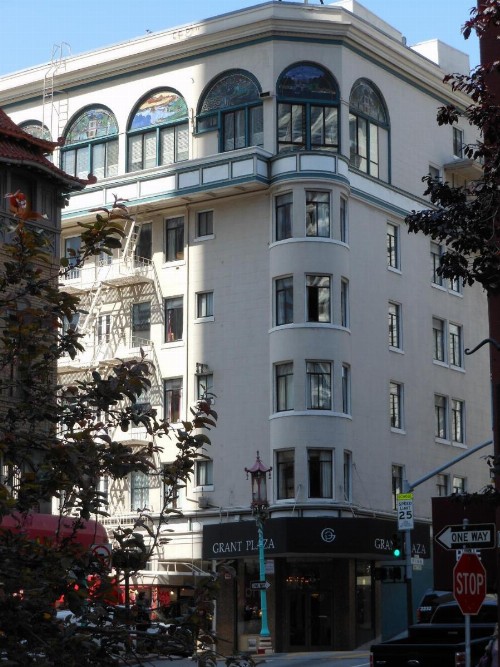 Grant Plaza Hotel - image 34