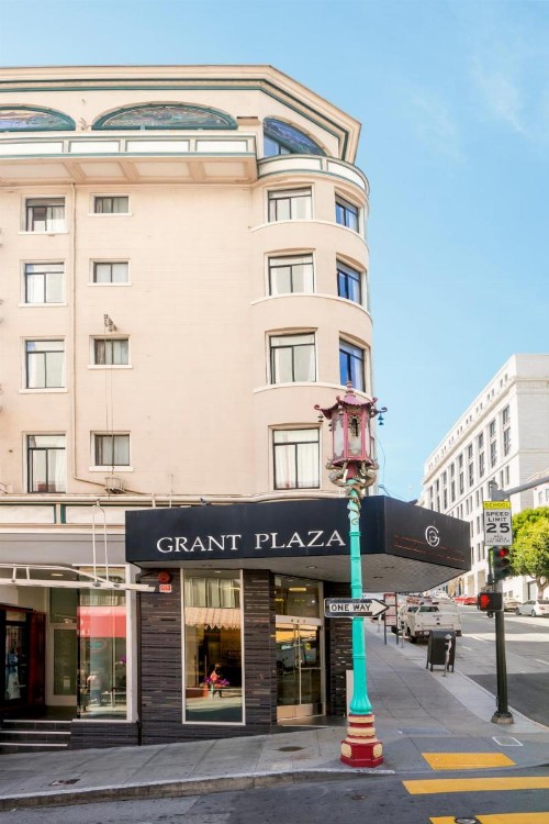 Grant Plaza Hotel - image 36