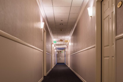 SW Hotel - image 18