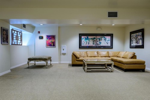 SW Hotel - image 21