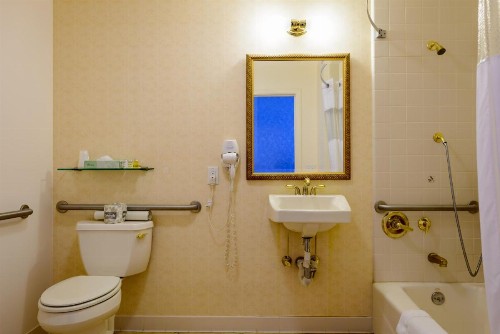 SW Hotel - image 8