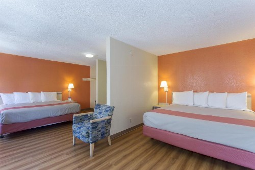 Motel 6 San Francisco Downtown - image 29