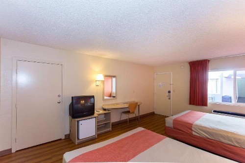Motel 6 San Francisco Downtown - image 40