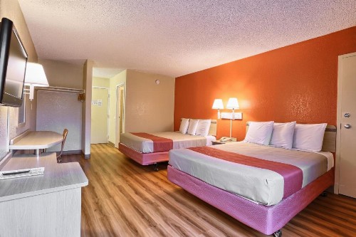 Motel 6 San Francisco Downtown - image 49