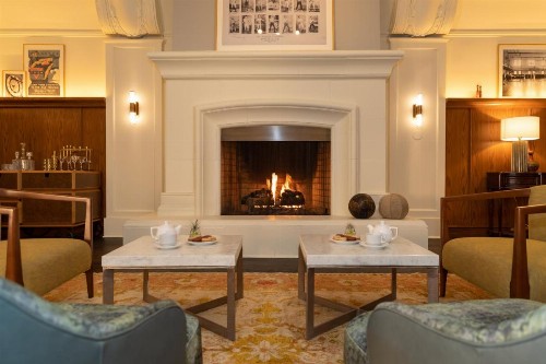 Harbor Court Hotel - image 30