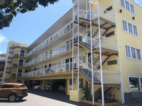 Presidio Parkway Inn - image 25