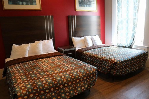 Europa Hotel - image 2